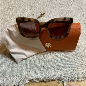 Authentic Tory Burch sunglasses with case.